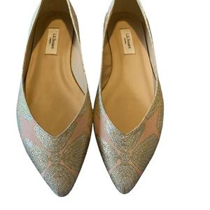 NWOB L.K. Bennett flat.  Size 35